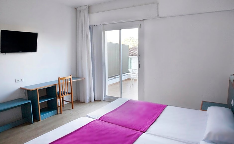 Hotel Brisamar Suites