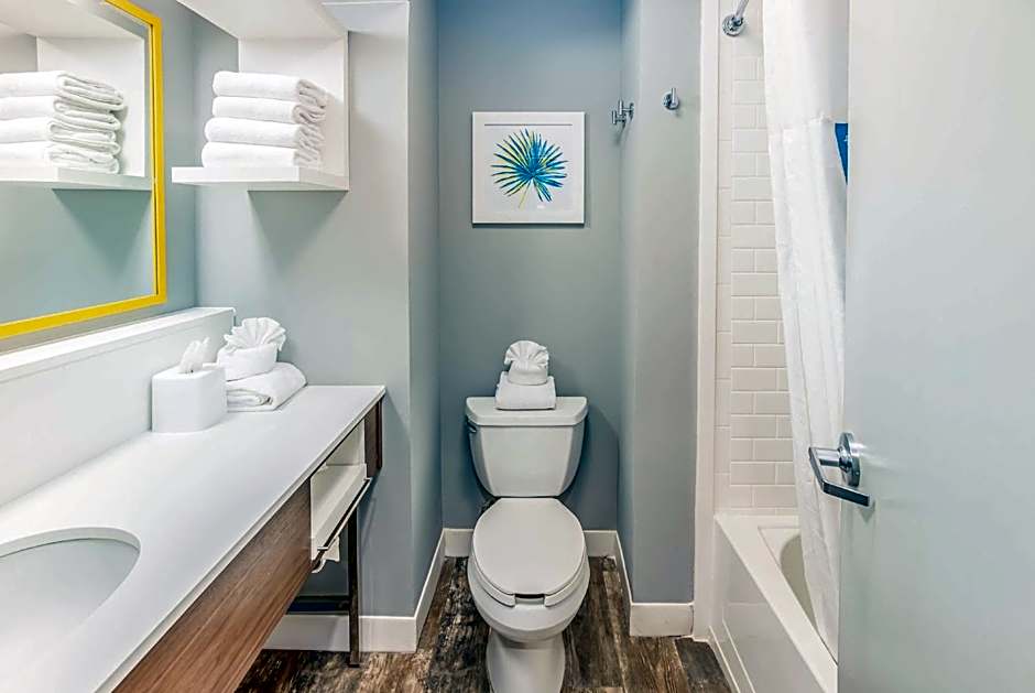 Hampton Inn By Hilton Pensacola Beach