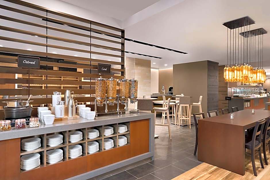 Embassy Suites By Hilton New York Midtown Manhattan