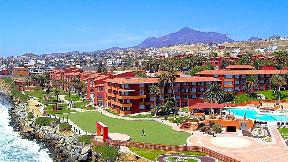 Puerto Nuevo Baja Hotel & Villas
