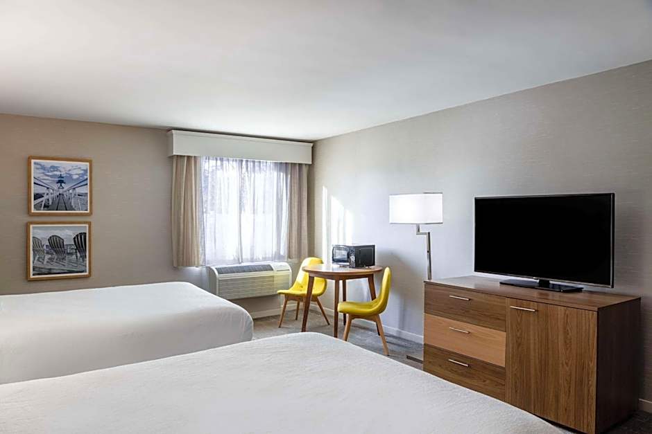 Aiden by Best Western Cape Cod - West Yarmouth