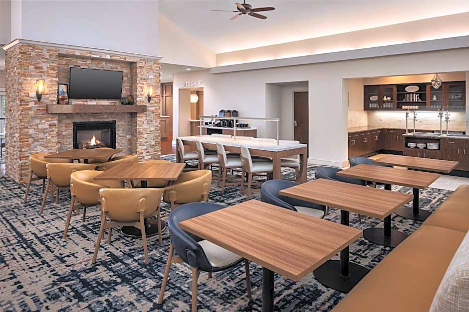 Homewood Suites by Hilton Minneapolis-New Brighton