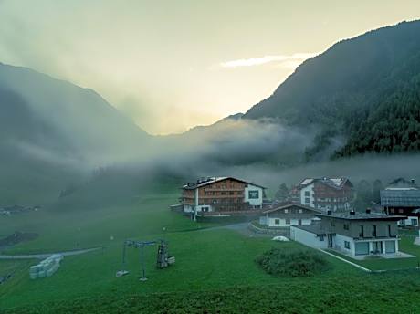 Hotel Falknerhof