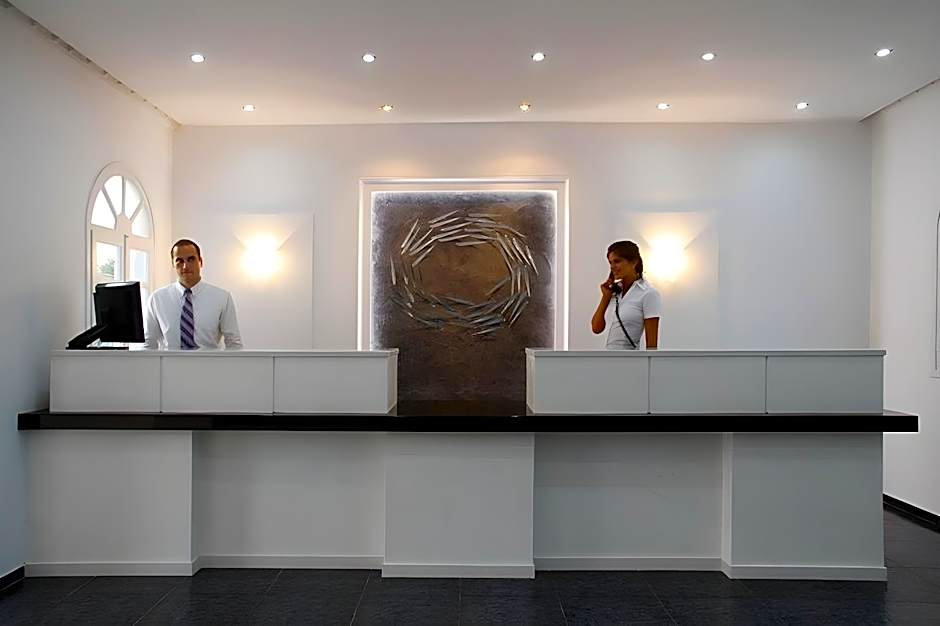 Mediterranean Beach Palace Hotel