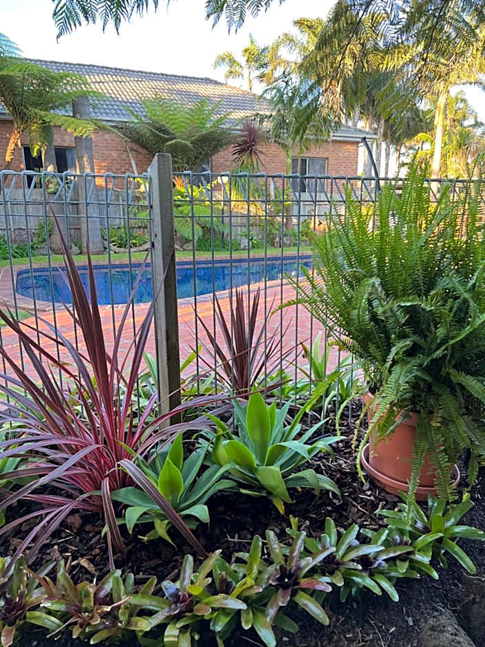 Coastal Waters Motor Inn