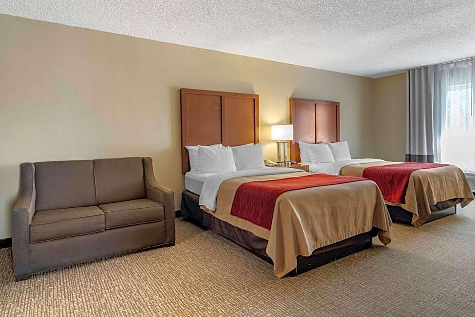 Comfort Inn & Suites Suwanee - Sugarloaf