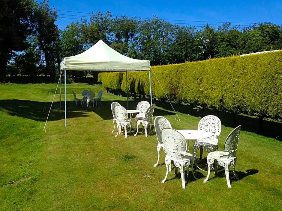 Scarborough Hill Country Inn