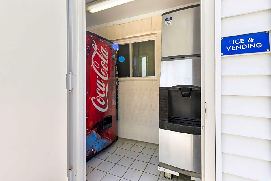 Americas Best Value Inn Avenel Woodbridge