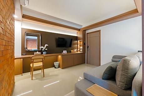 King Suite