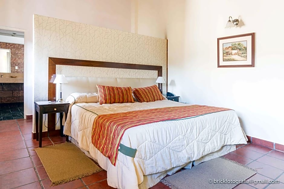 Delvino Boutique Hotel