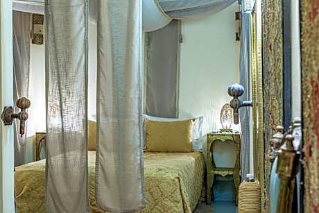 Dorée Standard Double Room