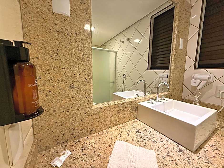 Continental Inn Hotel