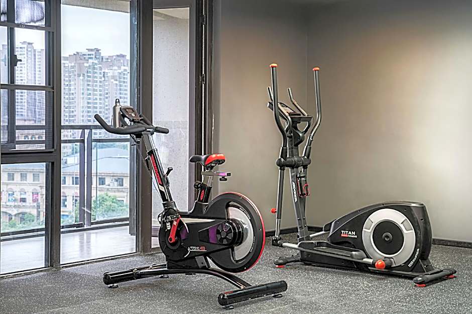 Atour Hotel Chongqing Yongchuan High-Speed Railway Station Xinglong Lake