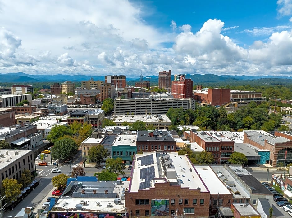 Elevation Lofts Hotel