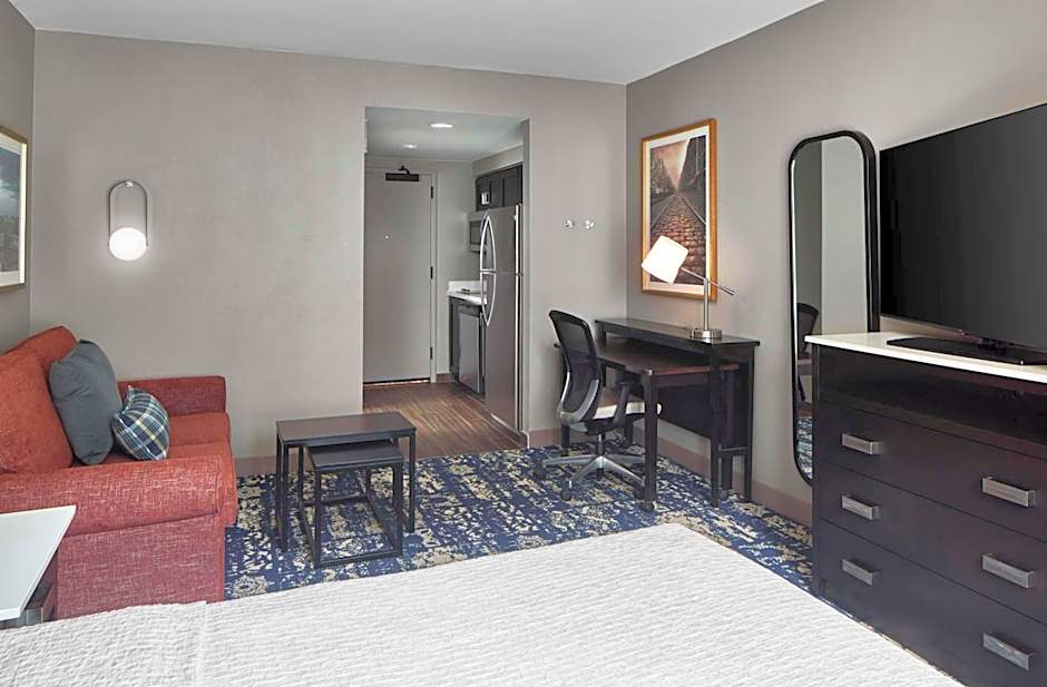 Homewood Suites by Hilton Savannah Historic District/Riverfront