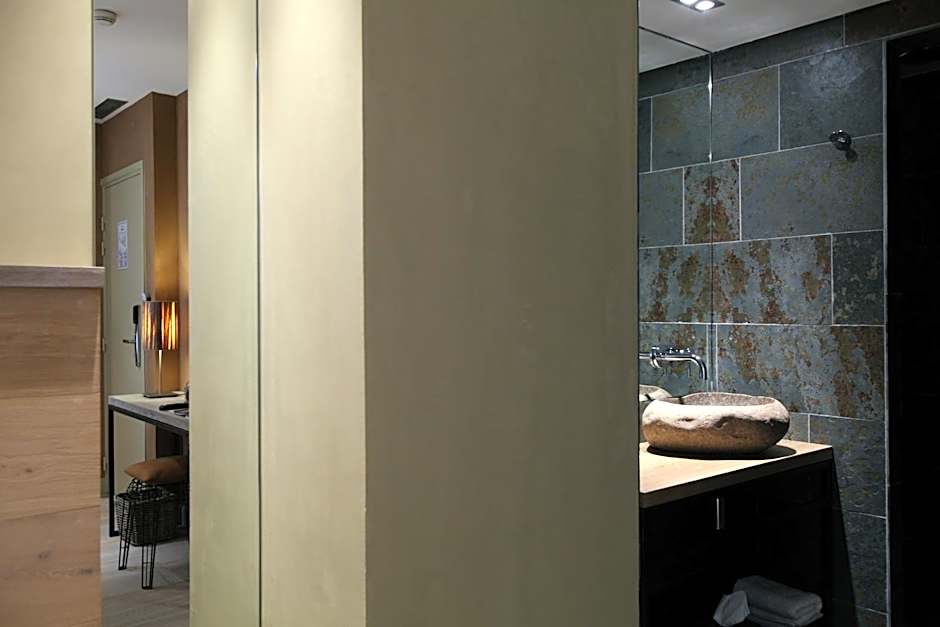 Hidden Hotel