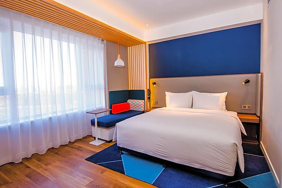 Holiday Inn Express Yinchuan Downtown, an IHG hotel