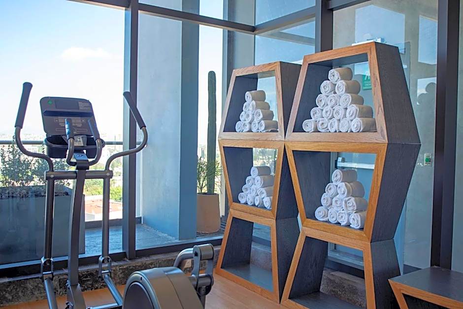 Voco Guadalajara Neruda By IHG