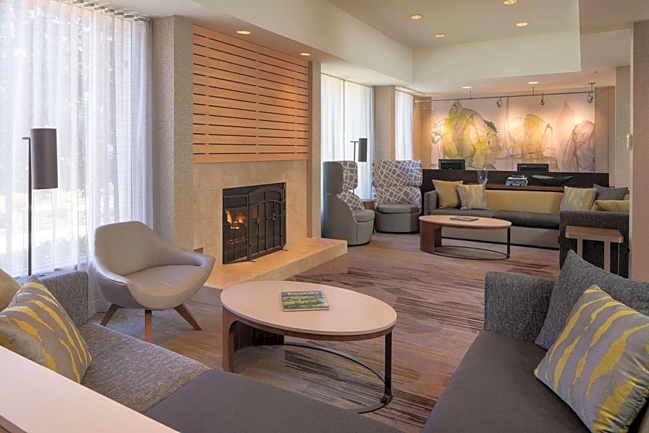 Sonesta Select Chattanooga Hamilton Place
