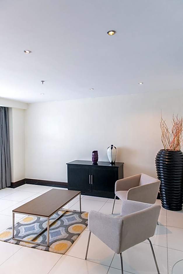 Acacia Premier Hotel