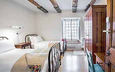 Authentic Twin Room with Shared Bathroom