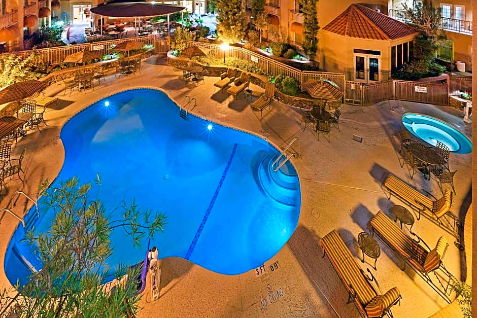 Radisson Hotel El Paso Airport