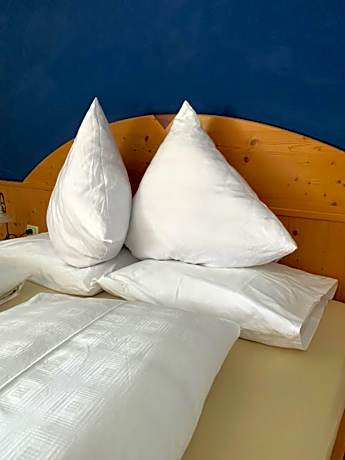 Suite with Mountain View