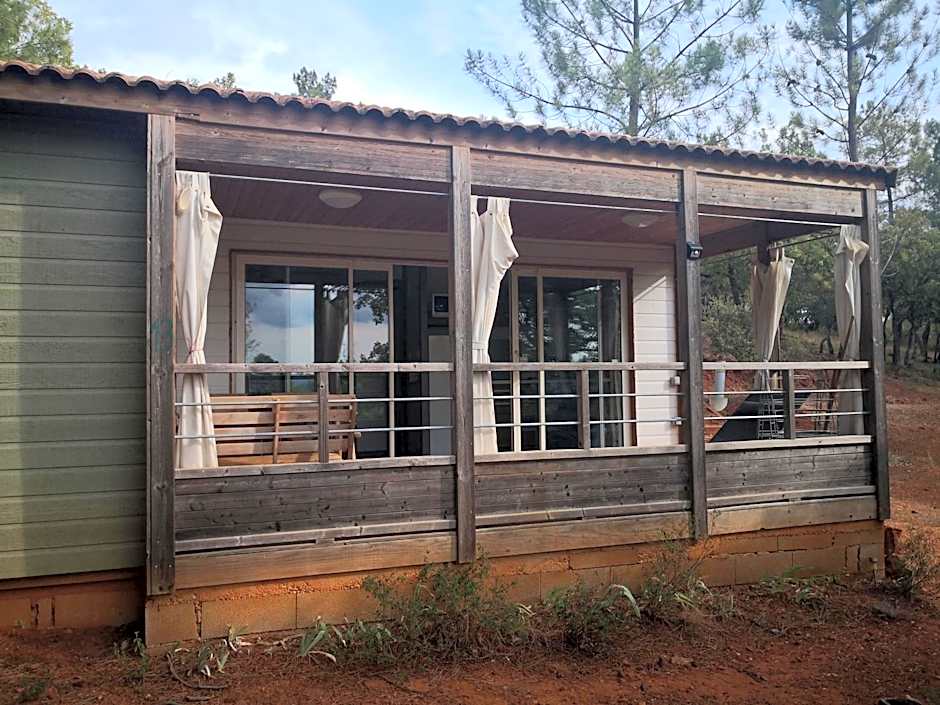 La Colline des Ocres Village de vacances 3 étoiles