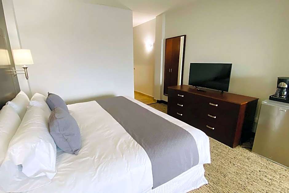 La Quinta by Wyndham Reynosa