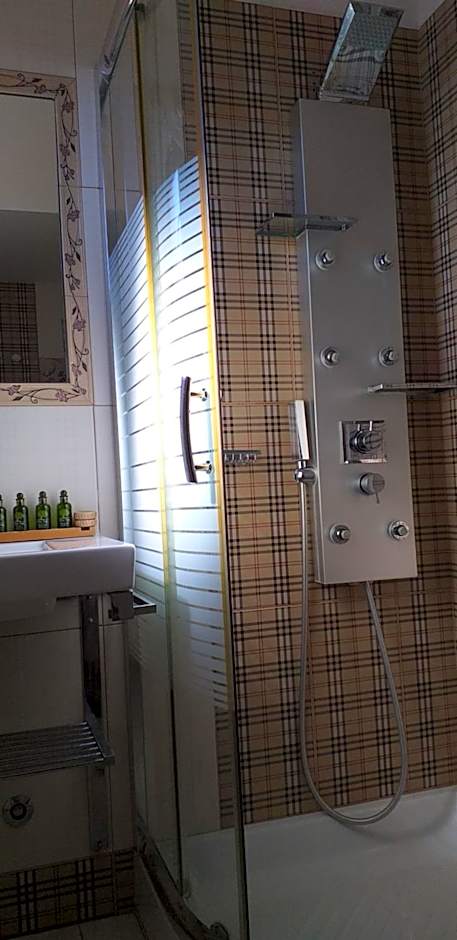 Epavlis Meteora Suites Hotel