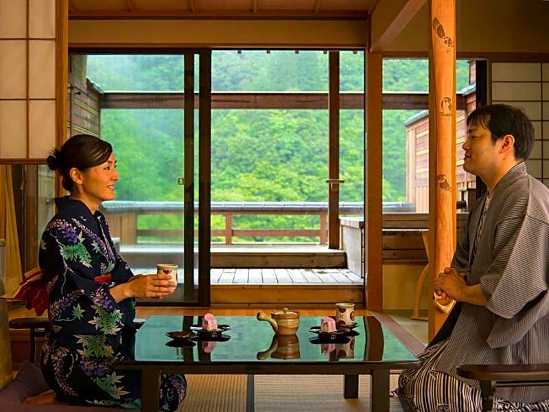 Enraku