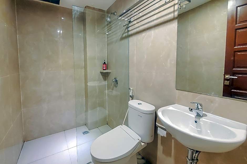 RedDoorz plus @ UNO Jalan Merak Samarinda