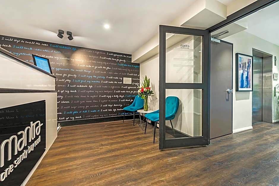 Mantra One Sandy Bay Road