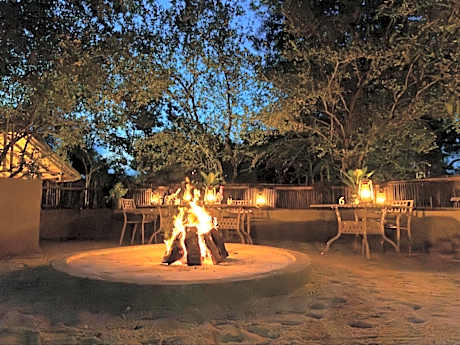 Langa Langa Safari Camp - Inc 2 Kruger Safaris Daily
