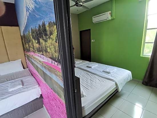 GOLDEN GUEST HOUSE KUANTAN