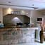 Pearl Gate Hotel