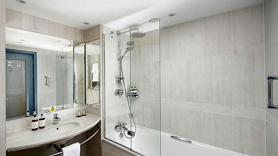 Voco St David's Cardiff By IHG
