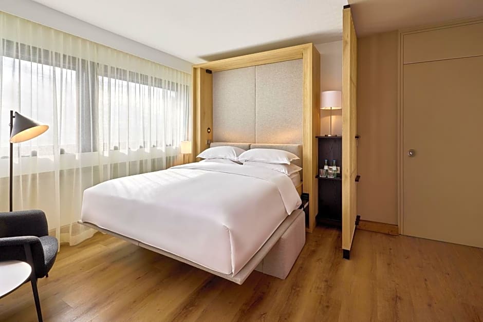 Sheraton Frankfurt Airport Hotel and Conference Center
