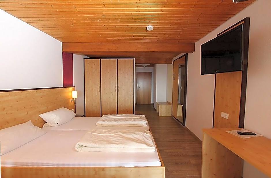 Hotel Lowen by Mastiff