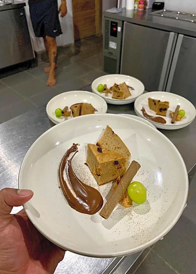 Sunset Surfing Villas Mentawai