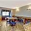 Microtel Inn & Suites By Wyndham Roseville/Detroit Area