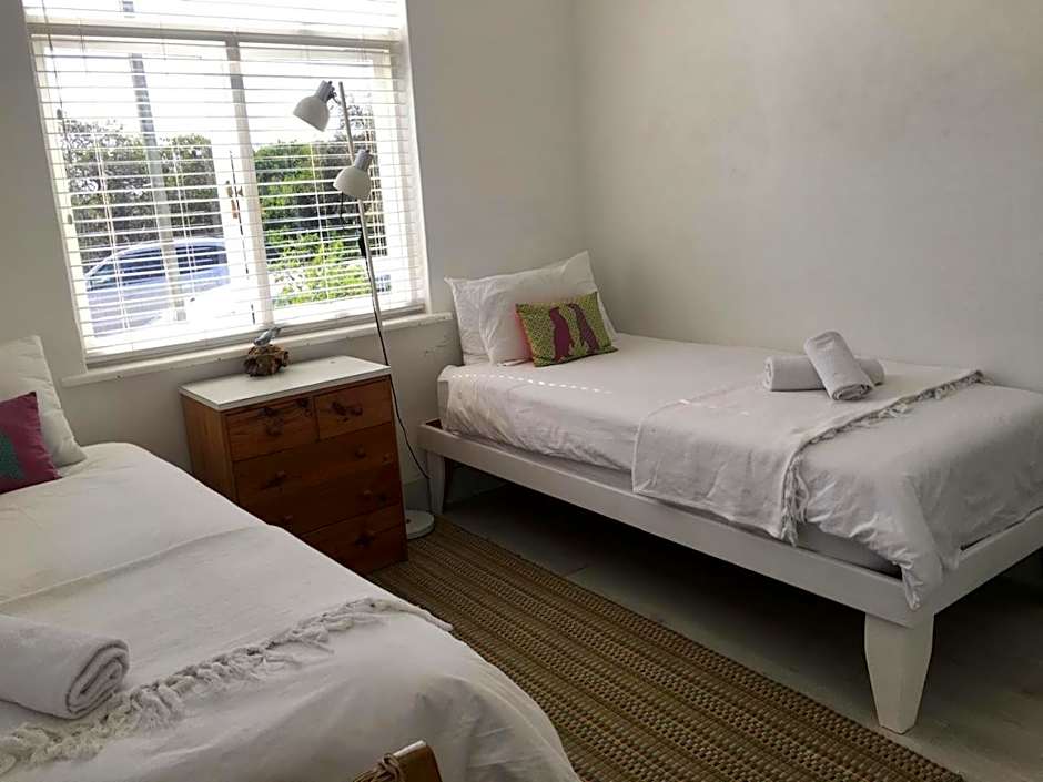 Boulders Beach Hotel, Cafe and Curio shop