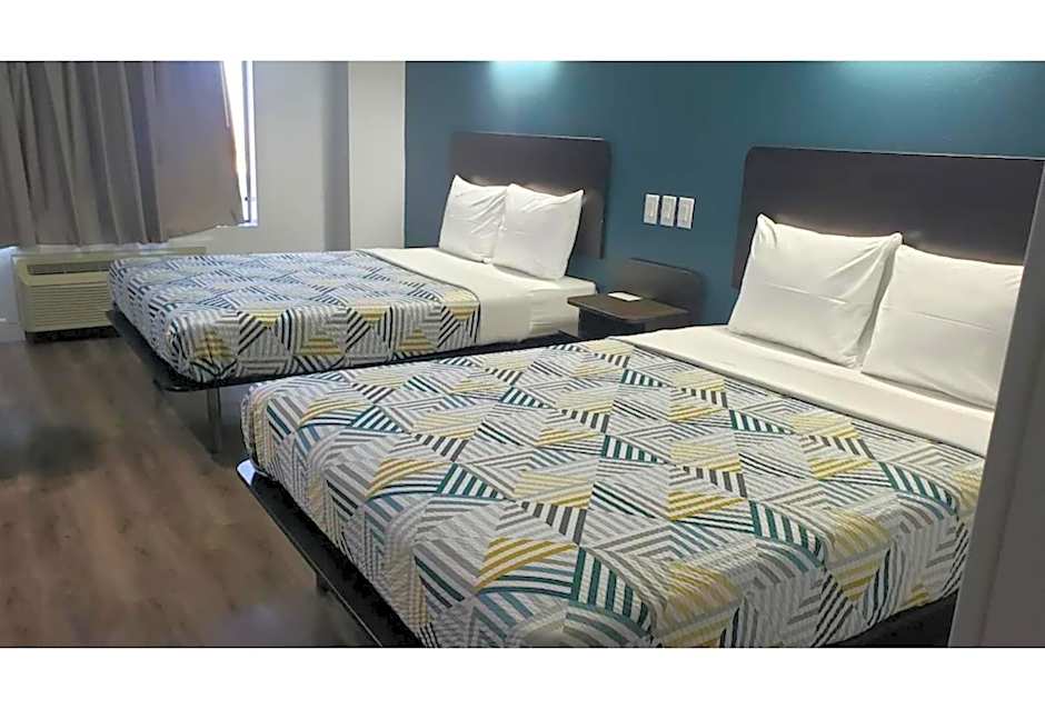 Studio 6 Suites Hesperia, CA West Main Street I 15