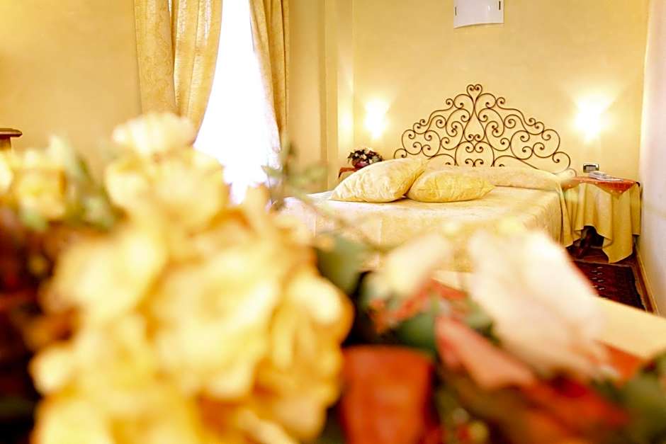 Hotel Palazzo Di Mezzo