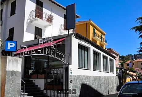 Hotel Marinella