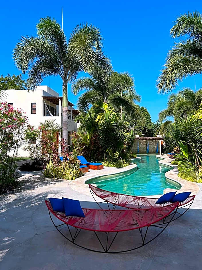 Blue Palm Bacalar