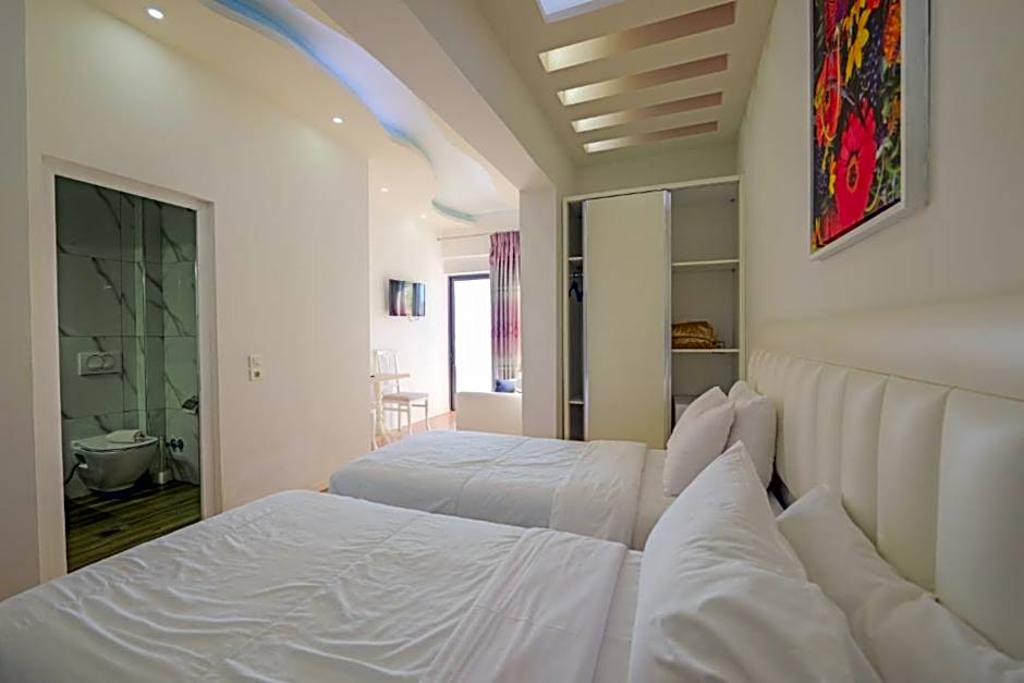 Photo 1 of 4 of Deluxe Double or Twin Room with Sea View