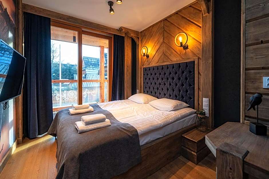 Mountain Shelter Apartments