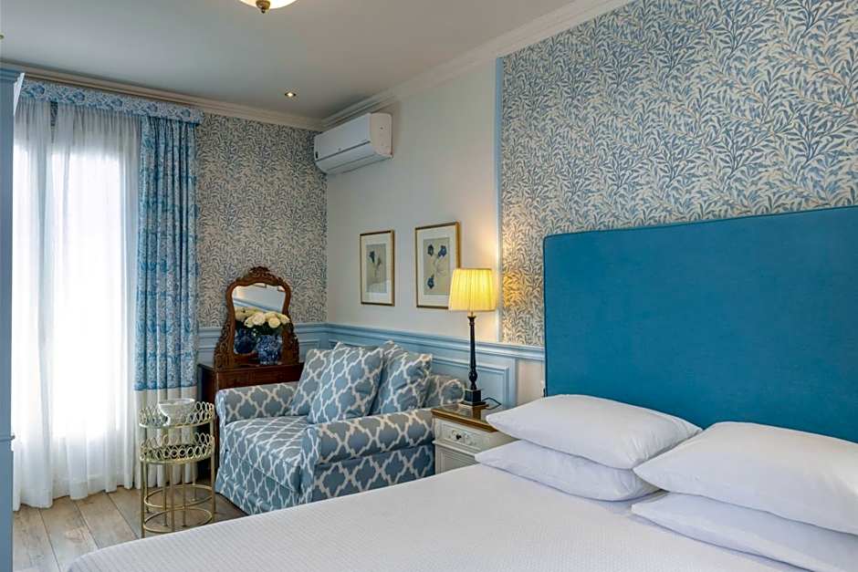 Despotiko Hotel