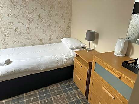 Single Room with Private Bathroom